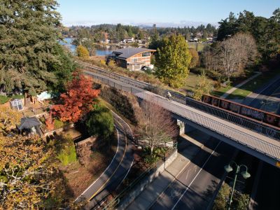 Image of the Island Highway Walking Overpass